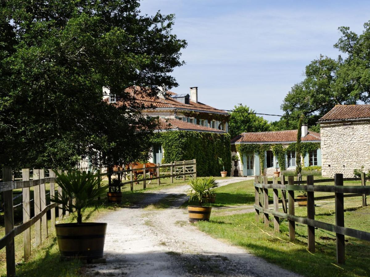 Chateau De L'Isle - Chambres D'Hotes Castelnau-de-Médoc Esterno foto