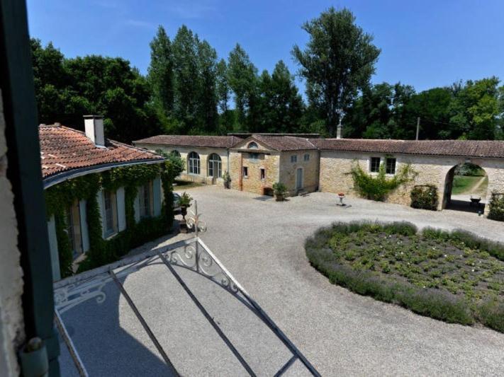 Chateau De L'Isle - Chambres D'Hotes Castelnau-de-Médoc Esterno foto